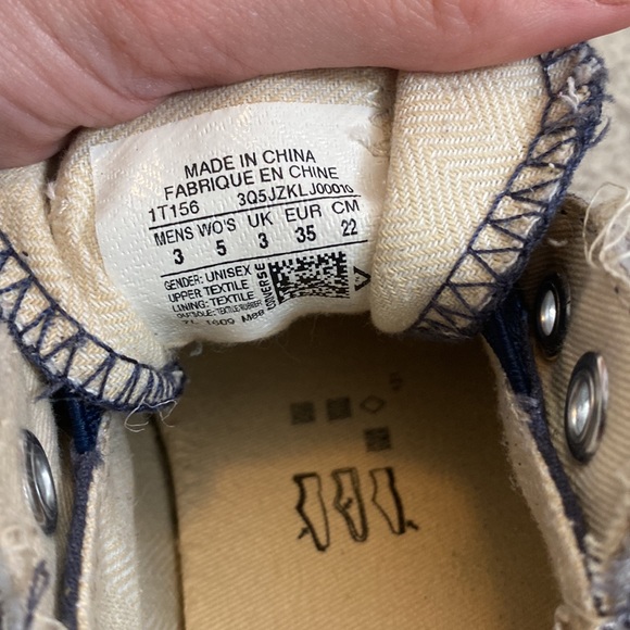 Chuck Taylor Converse All Star Slip-On Sneaker - Picture 6 of 9